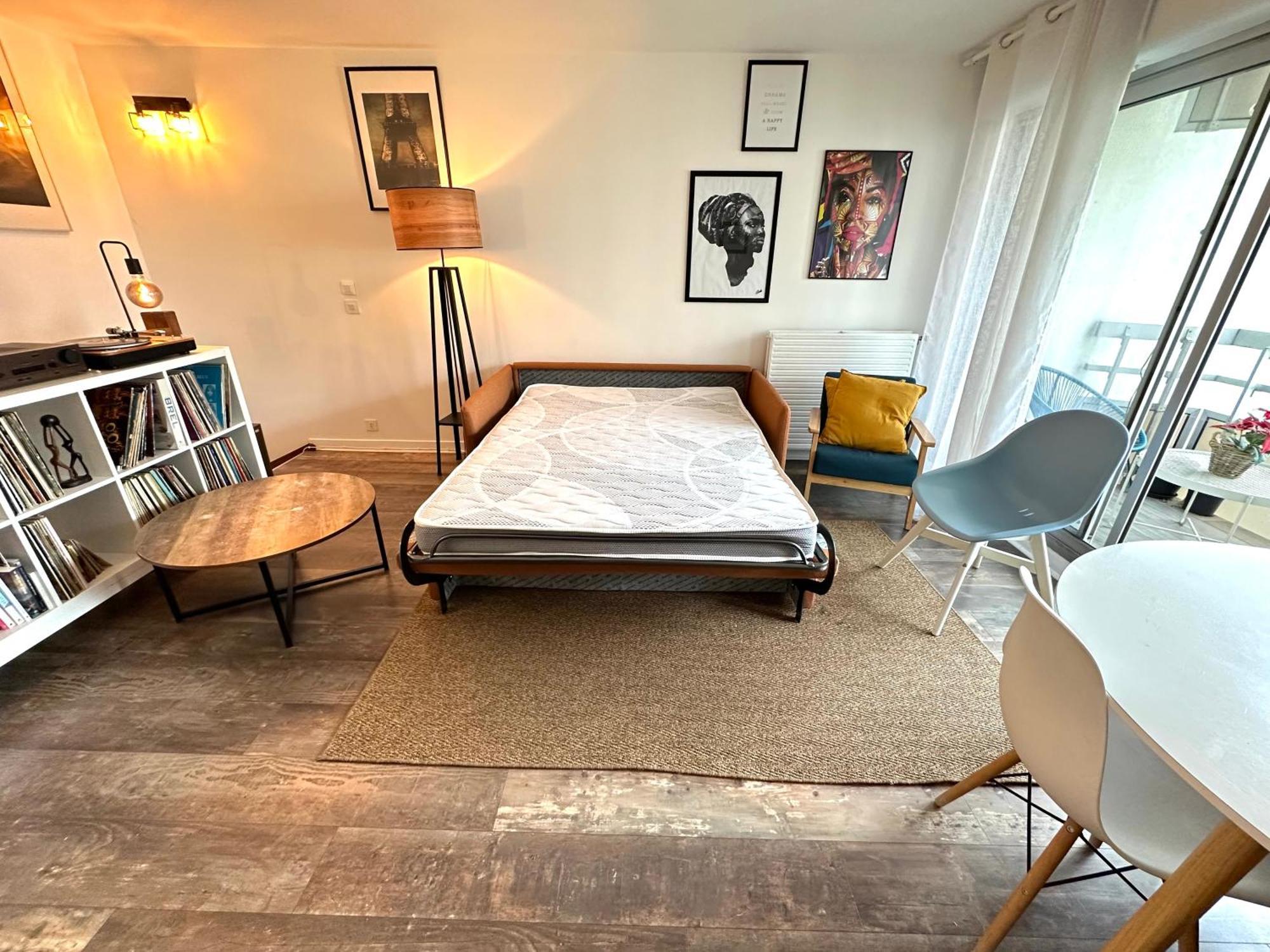 Cosy Duplex Avec Parking A Paris 19 By Immo Kit Bnb Exterior foto