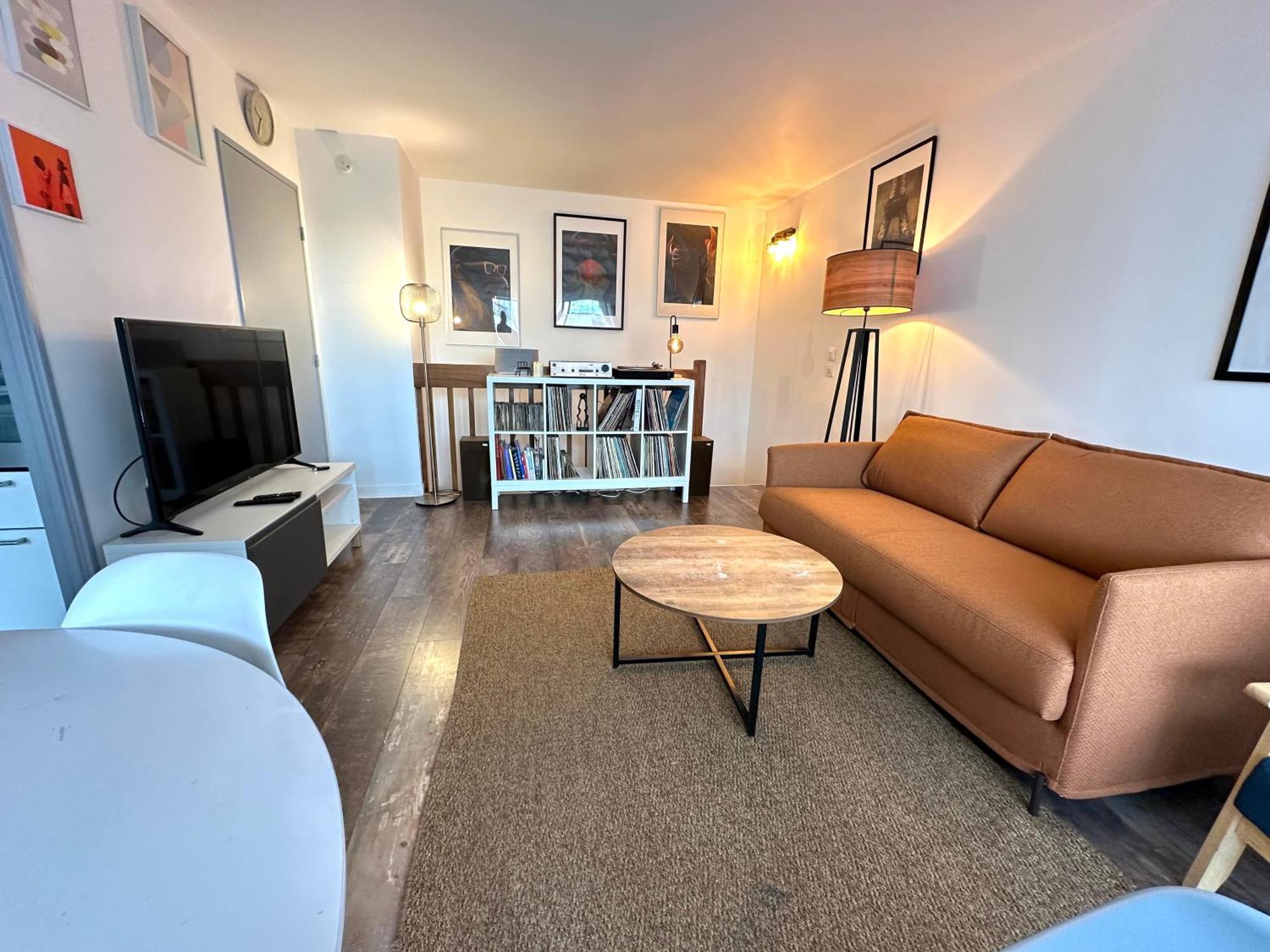 Cosy Duplex Avec Parking A Paris 19 By Immo Kit Bnb Exterior foto